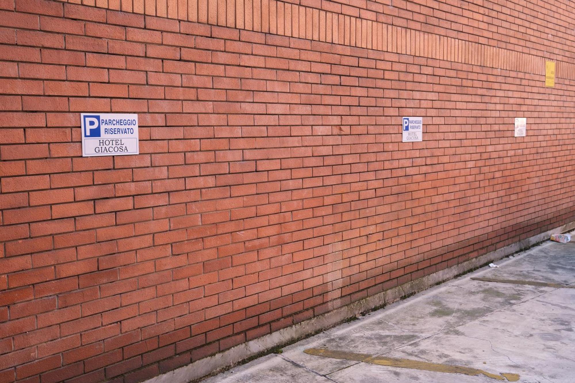Hotel Giacosa Milan Luaran gambar